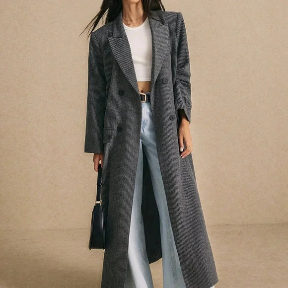 Grey Elegant Women's Extra Long Gray Suit - Picture 1 of 7